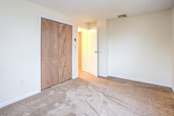 32-34 Van Buren Avenue Springfield, MA 01104 - Photo 18 of 18
