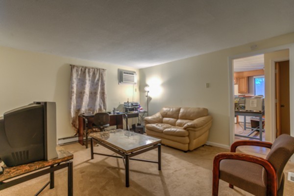32-34 Van Buren Avenue Springfield, MA 01104 - Photo 3 of 18