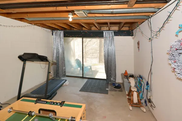 $165,000 | 230 Falkirk Court, Kalamazoo, MI 49006
