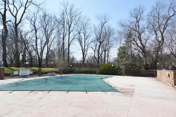 $165,000 | 230 Falkirk Court, Kalamazoo, MI 49006