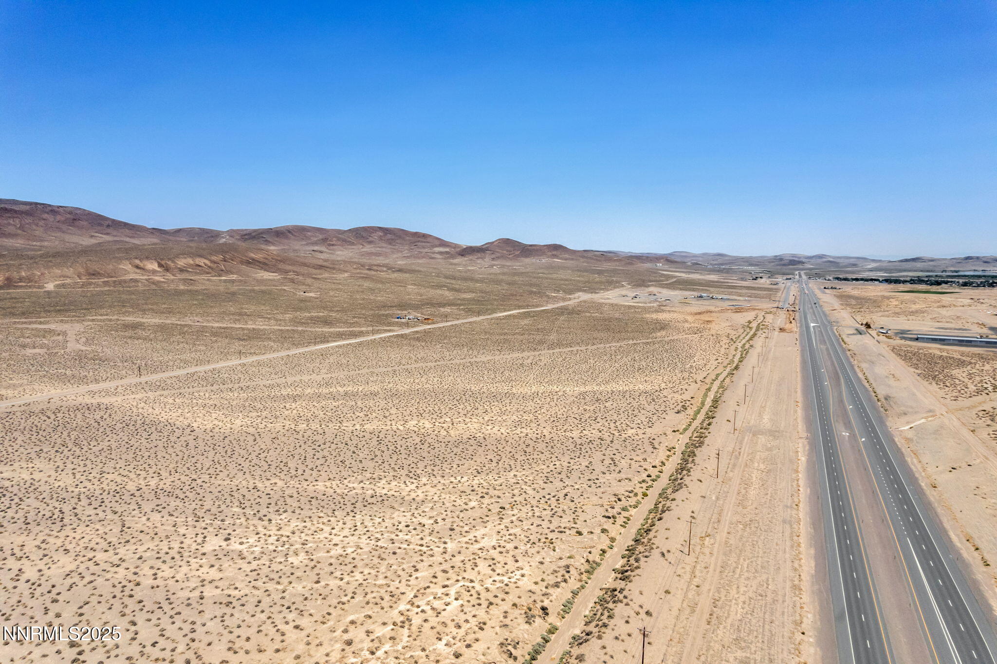 2370 Highway 50 Silver Springs, NV 89429 - Photo 6 of 8 6-web-or-mls-2370-us-50