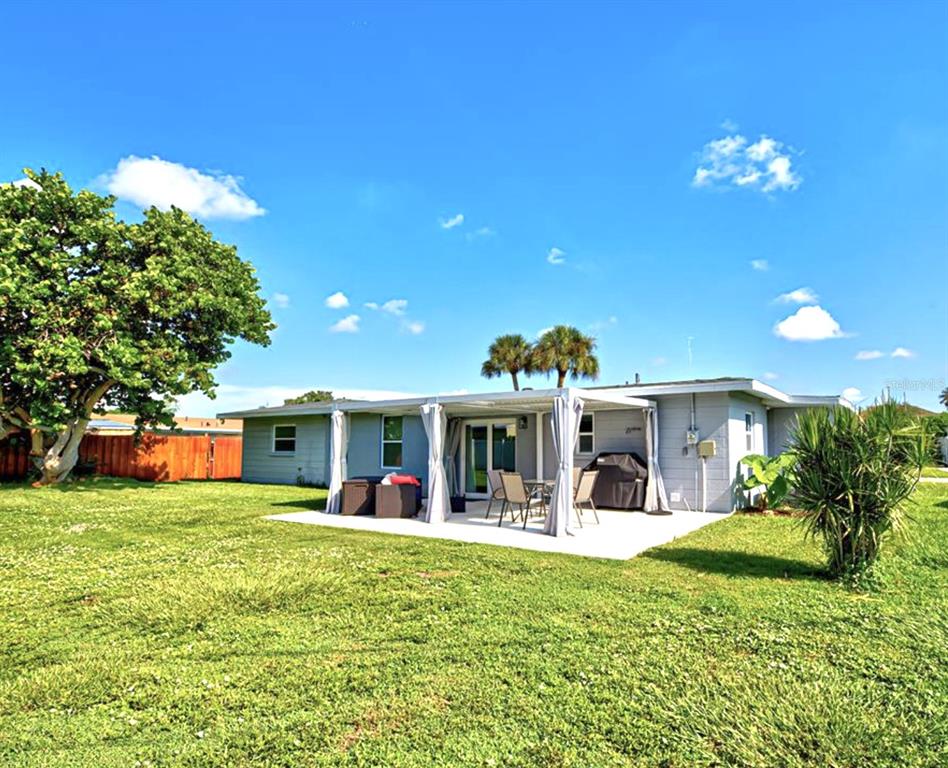 220 Glen Oak Road Venice, FL 34293 - Photo 26 of 45 Gallery Image 26