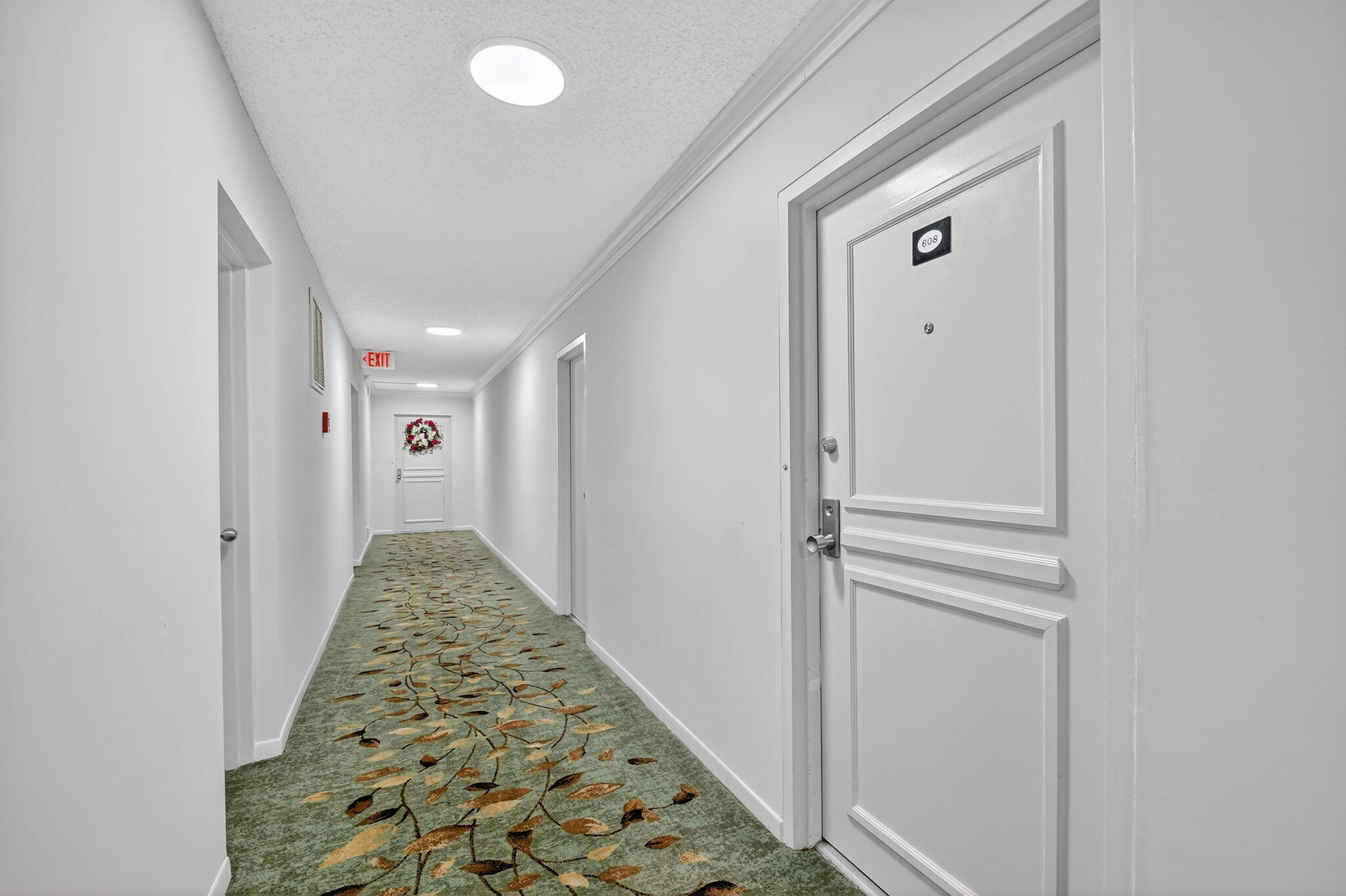 3589 South Ocean Boulevard, Unit 608 South Palm Beach, FL 33480 - Photo 2 of 66 1-web-or-mls-DSC_6124