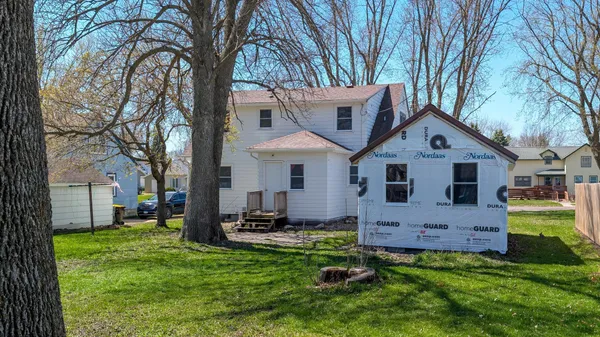$174,900 | 545 2nd Avenue Southeast, Wells, MN 56097