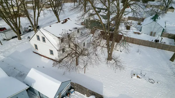 $174,900 | 545 2nd Avenue Southeast, Wells, MN 56097