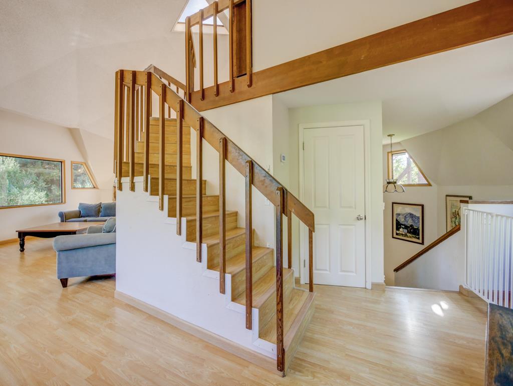 910 Larsen Road Aptos, CA 95003 - Photo 23 of 45 Gallery Image 23