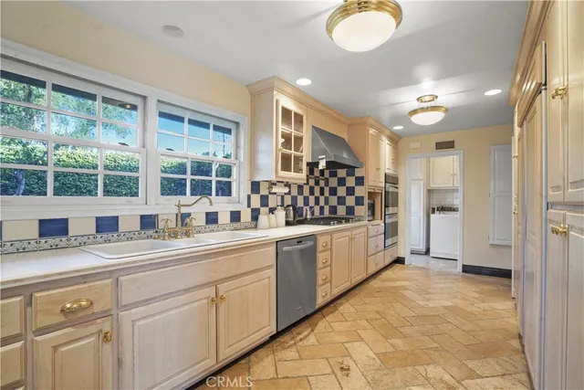 $5,250 | 12281 Woodley Avenue, Granada Hills, CA 91344