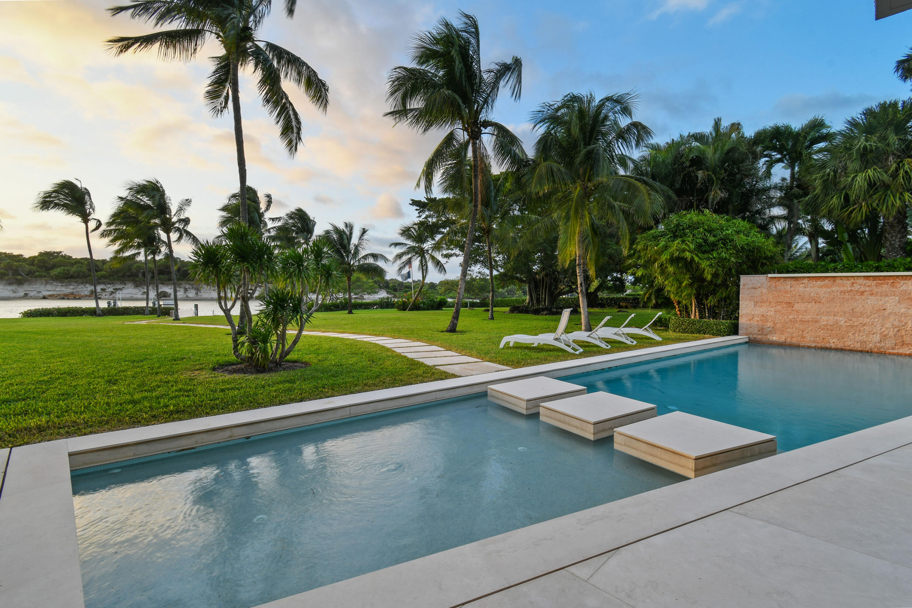 100 Lighthouse Drive Jupiter Inlet Colony, FL 33469 - Photo 56 of 61 56