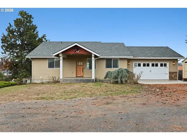 $465,000 | 340 Northeast 7th Street, Dufur, OR 97021