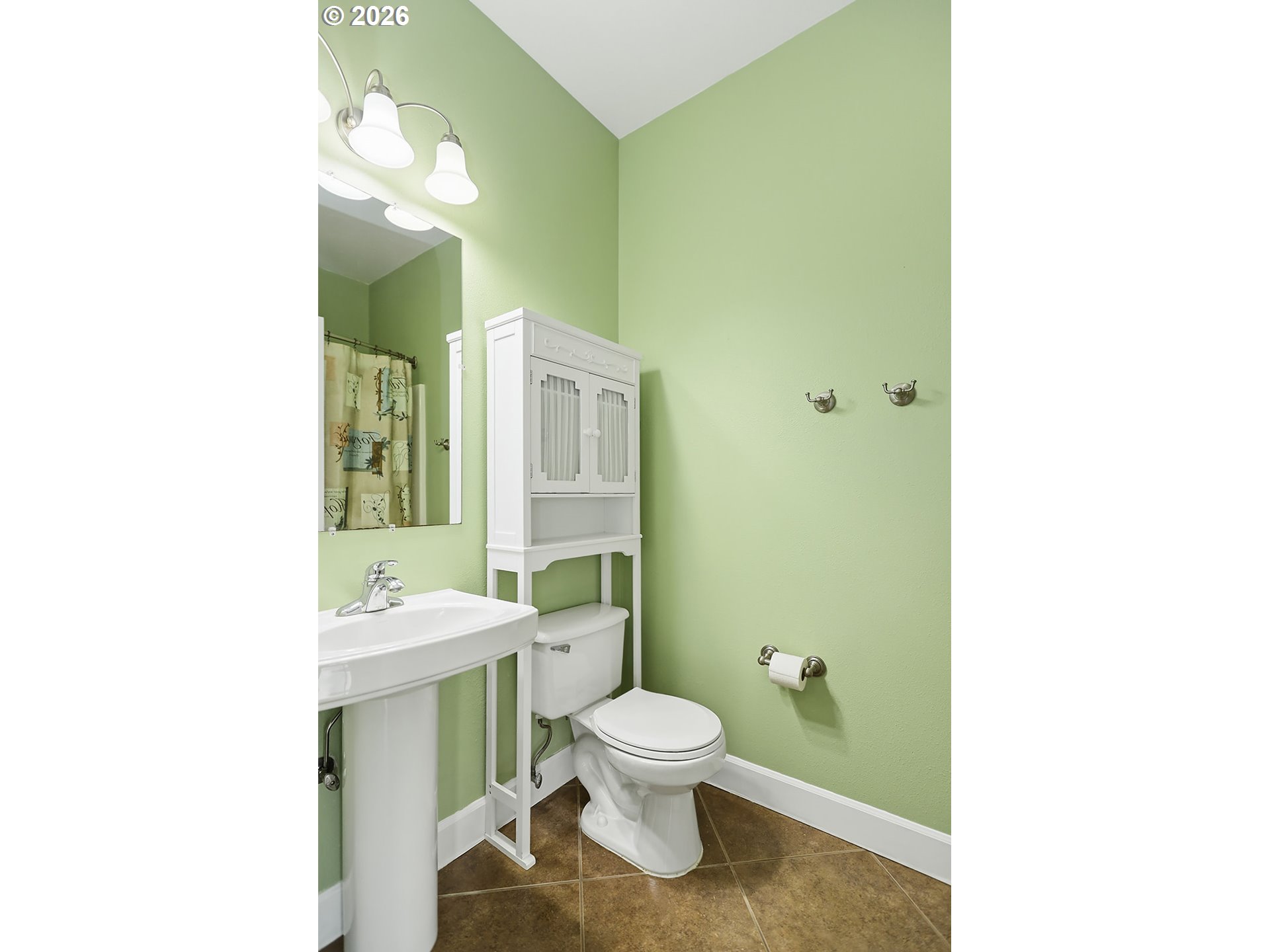 340 Northeast 7th Street Dufur, OR 97021 - Photo 16 of 33