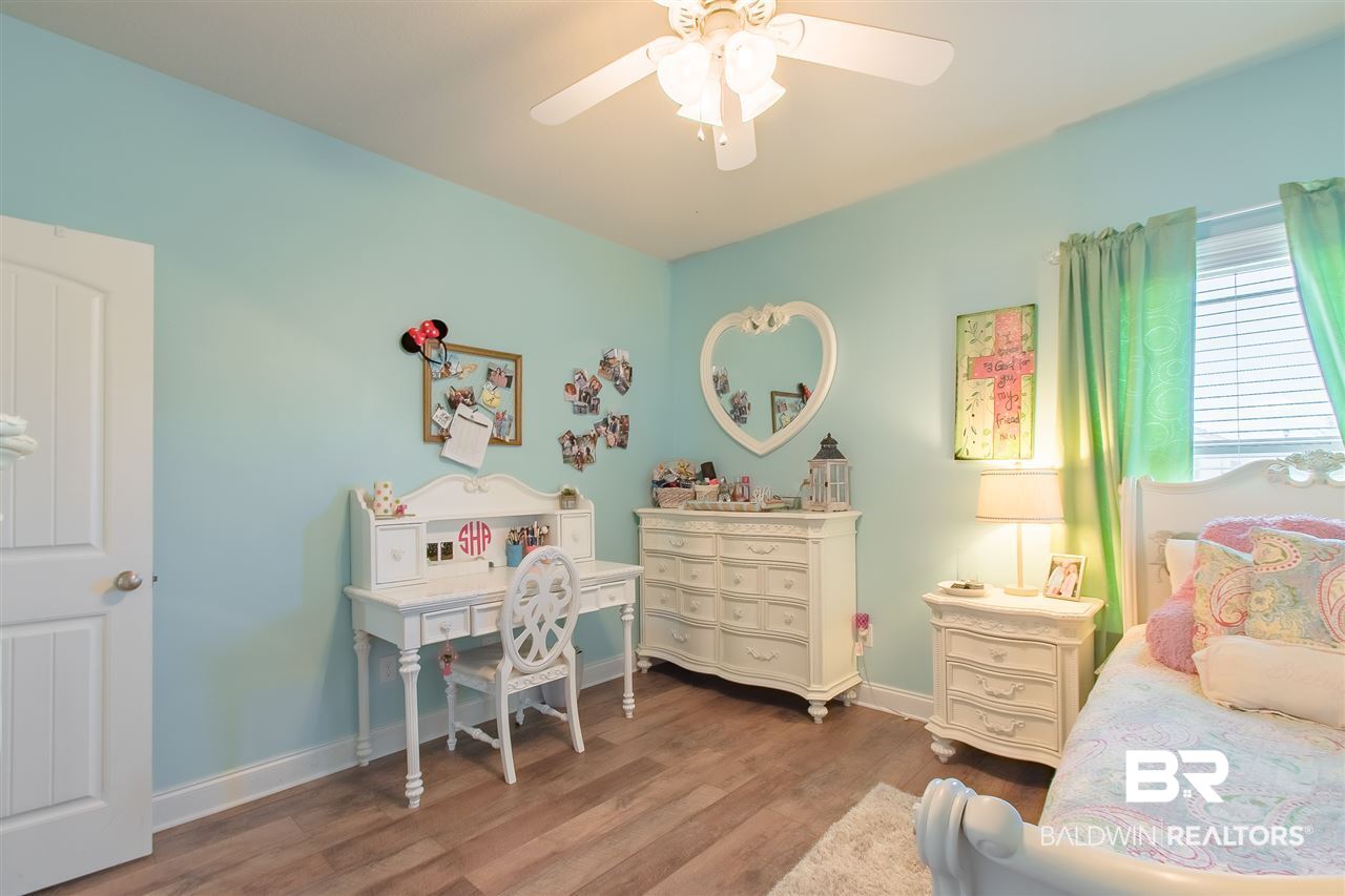 11920 Alabaster Drive Daphne, AL 36526 - Photo 32 of 38 Wood Flooring