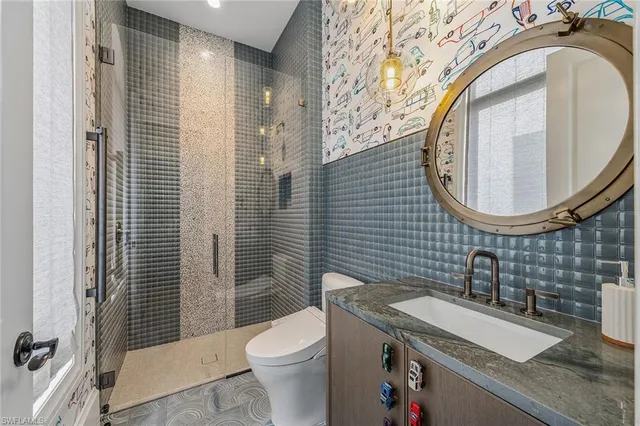 $4,400,000 | 2243 Residence Circle, Naples, FL 34105