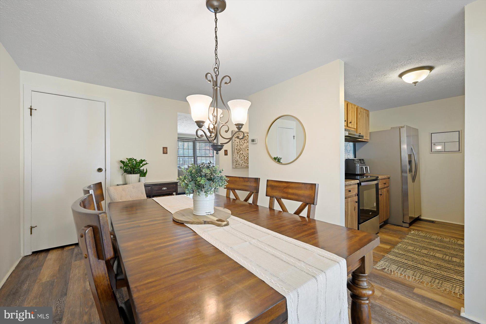 8638 Manorfield Road Nottingham, MD 21236 - Photo 11 of 29 Gallery Image 11