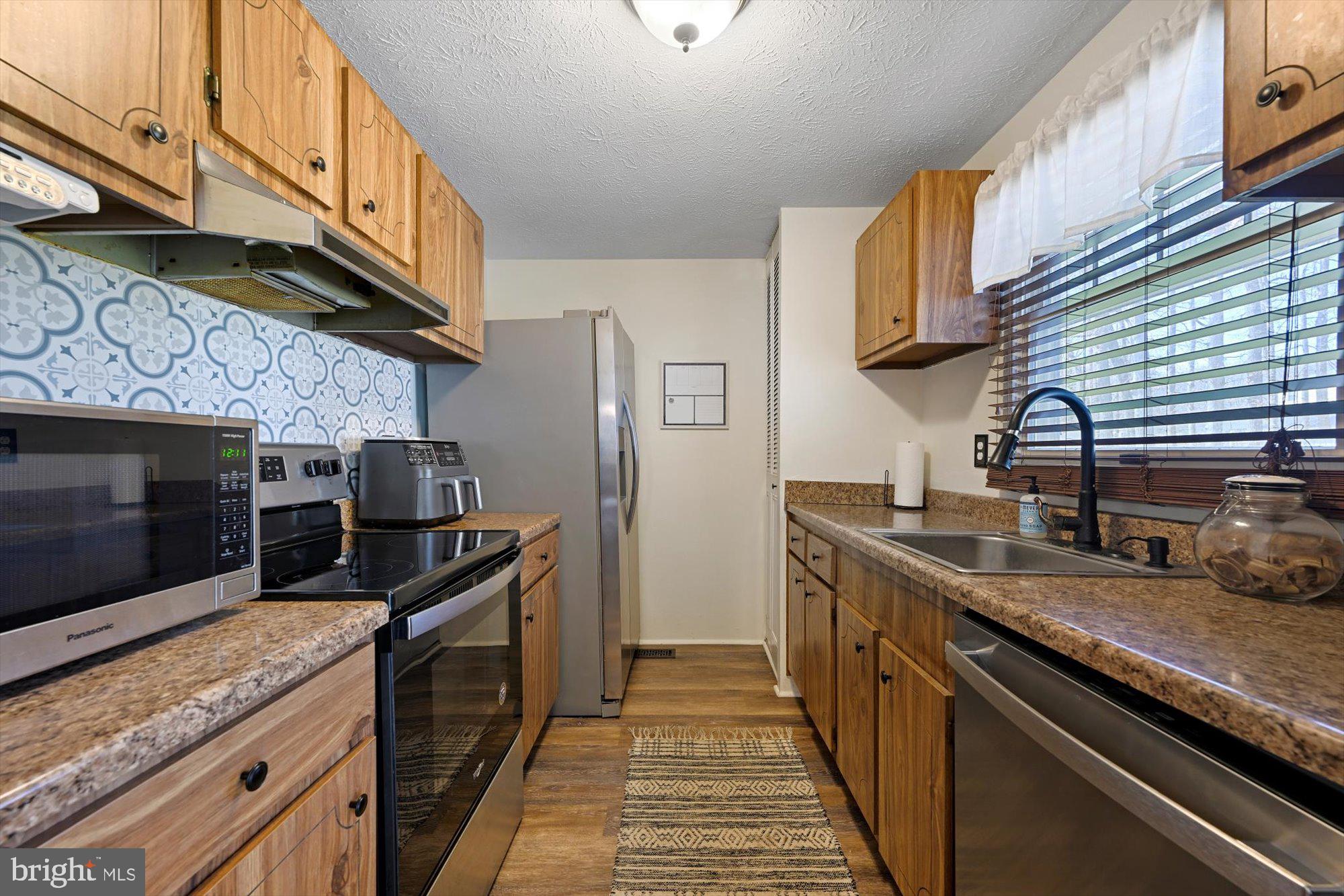 8638 Manorfield Road Nottingham, MD 21236 - Photo 13 of 29 Gallery Image 13