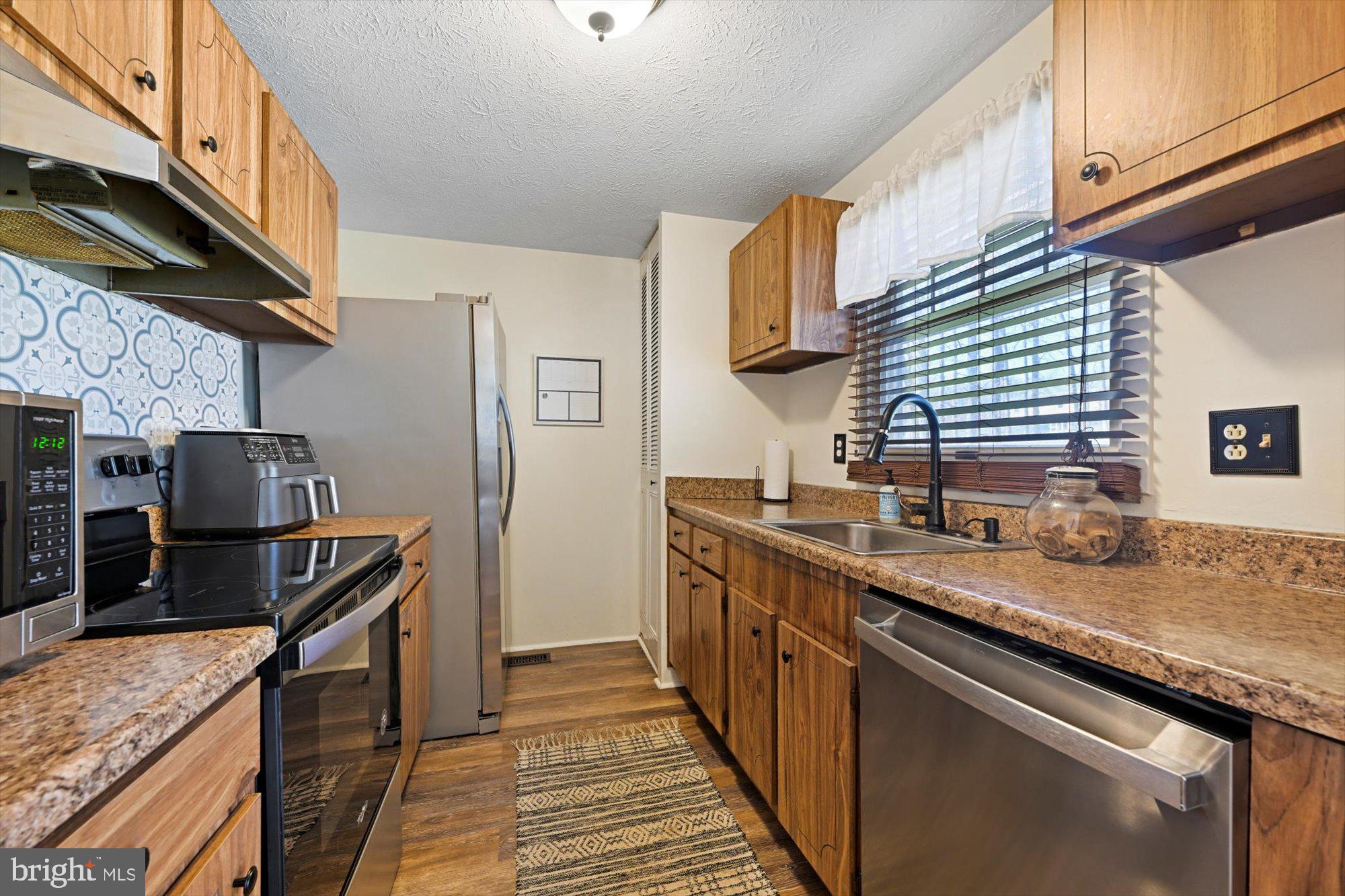 8638 Manorfield Road Nottingham, MD 21236 - Photo 15 of 29 Gallery Image 15