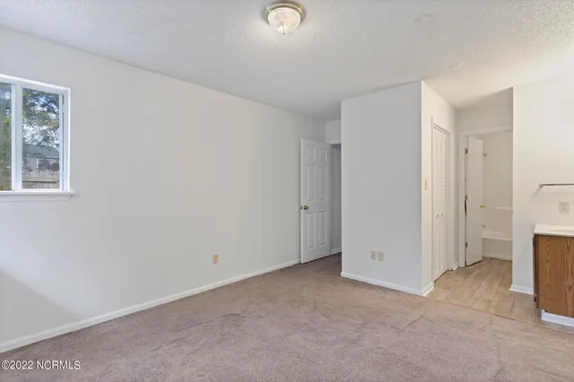 $1,000 | 100 Creekview Drive, Jacksonville, NC 28540