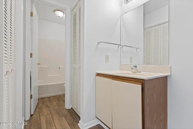 $1,000 | 100 Creekview Drive, Jacksonville, NC 28540