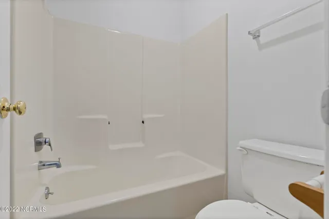 $1,000 | 100 Creekview Drive, Jacksonville, NC 28540