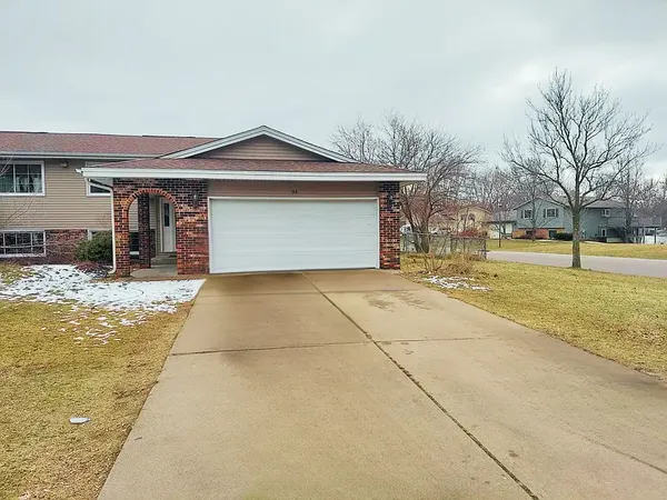 $2,500 | 94 108th Avenue Northwest, Coon Rapids, MN 55448