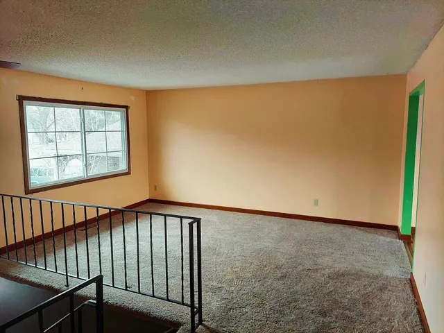 $3,000 | 94 108th Avenue Northwest, Coon Rapids, MN 55448