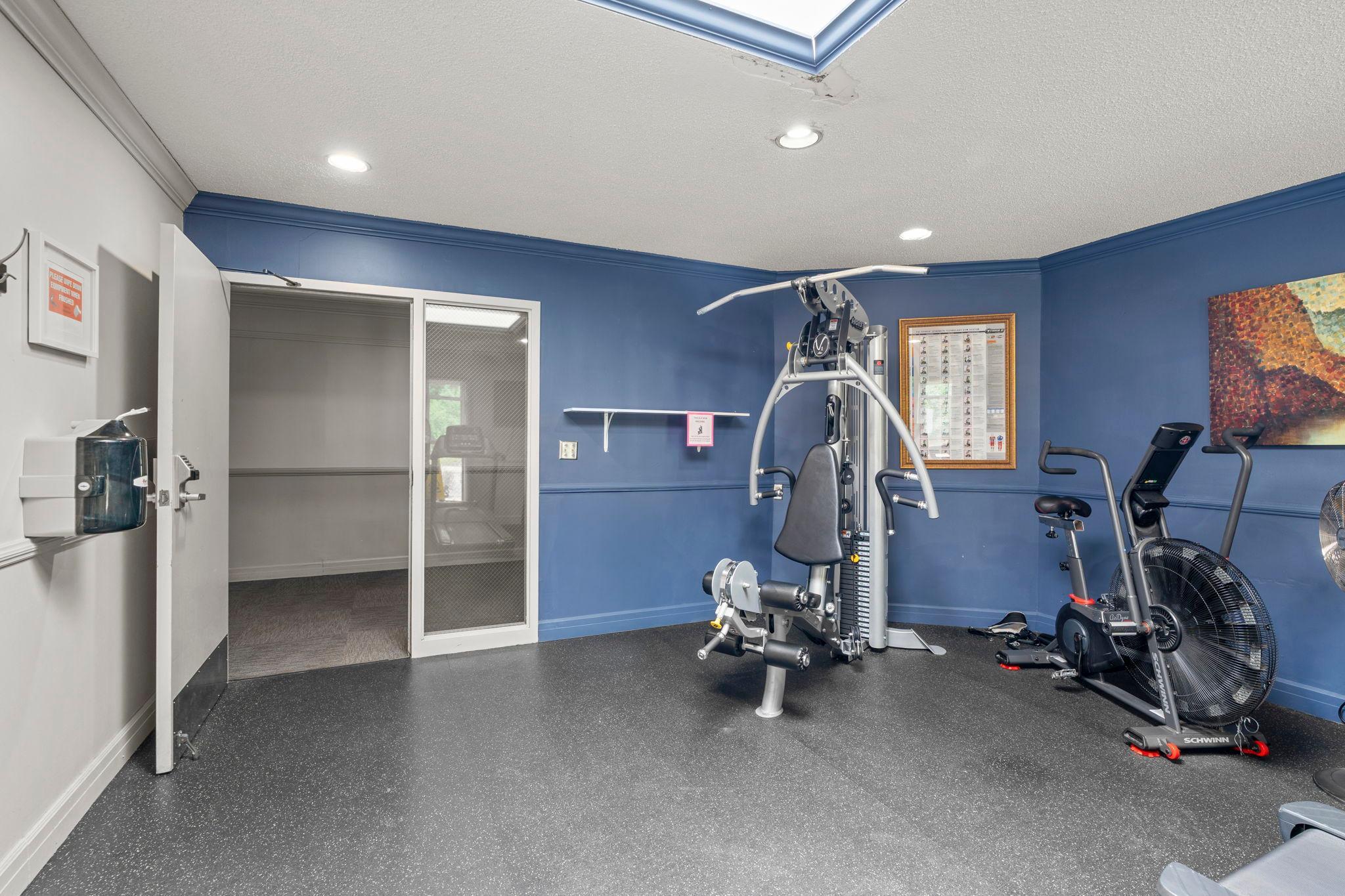 10411 Cedar Lake Road, Unit 419 Minnetonka, MN 55305 - Photo 54 of 58