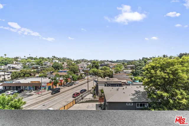 $2,750 | 3105 Bellevue Avenue, Unit 405, Los Angeles, CA 90026