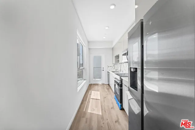 $2,750 | 3105 Bellevue Avenue, Unit 405, Los Angeles, CA 90026