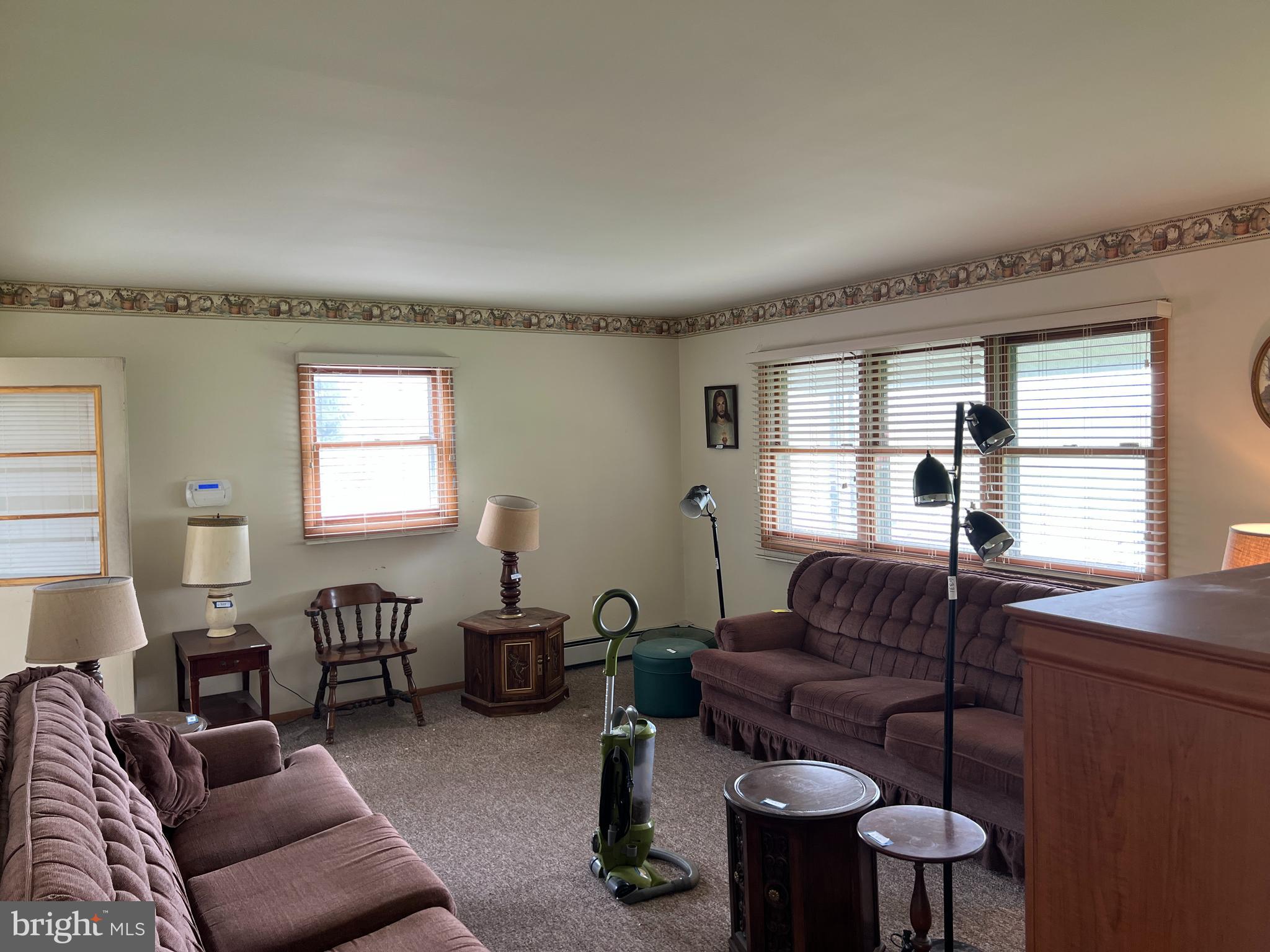 3074 Country Road Chambersburg, PA 17202 - Photo 12 of 52