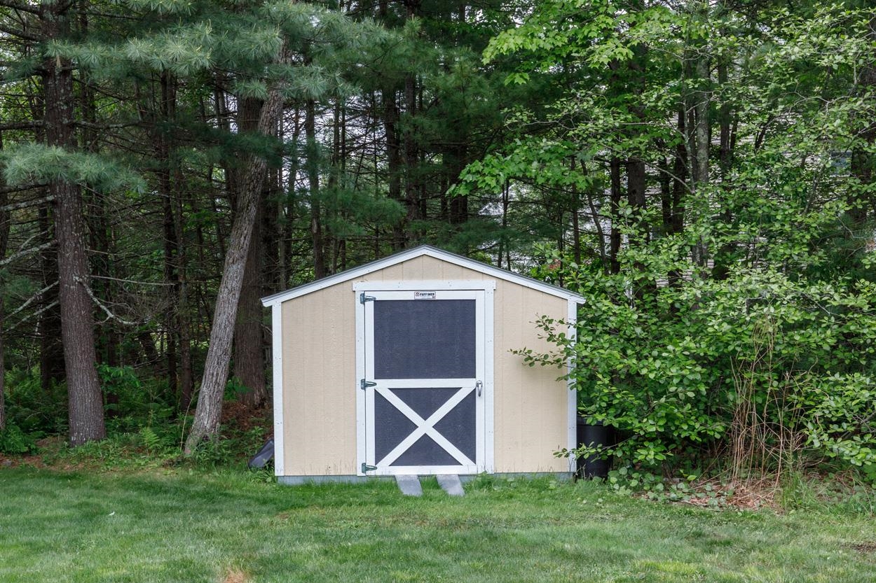 9 Misty Lane Hooksett, NH 03106 - Photo 46 of 57
