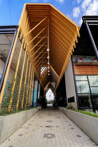 a view of a building entrance