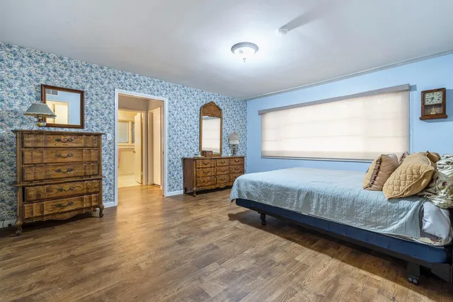 a view of a bathroom