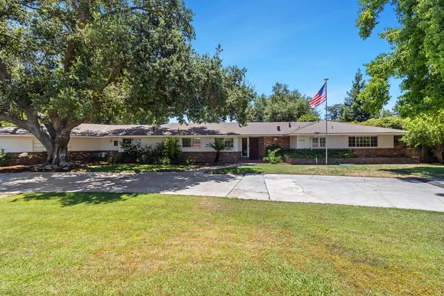 $600,000 | 1216 East Pico Avenue, Fresno, CA 93704