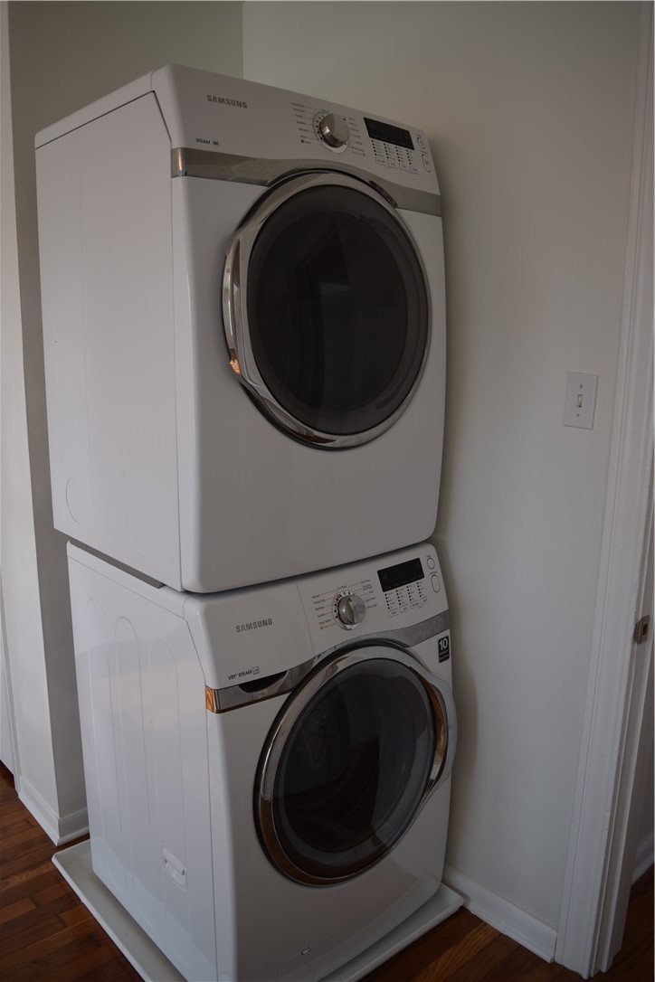 701 Naples Street Corpus Christi, TX 78404 - Photo 24 of 30 washer/dryer