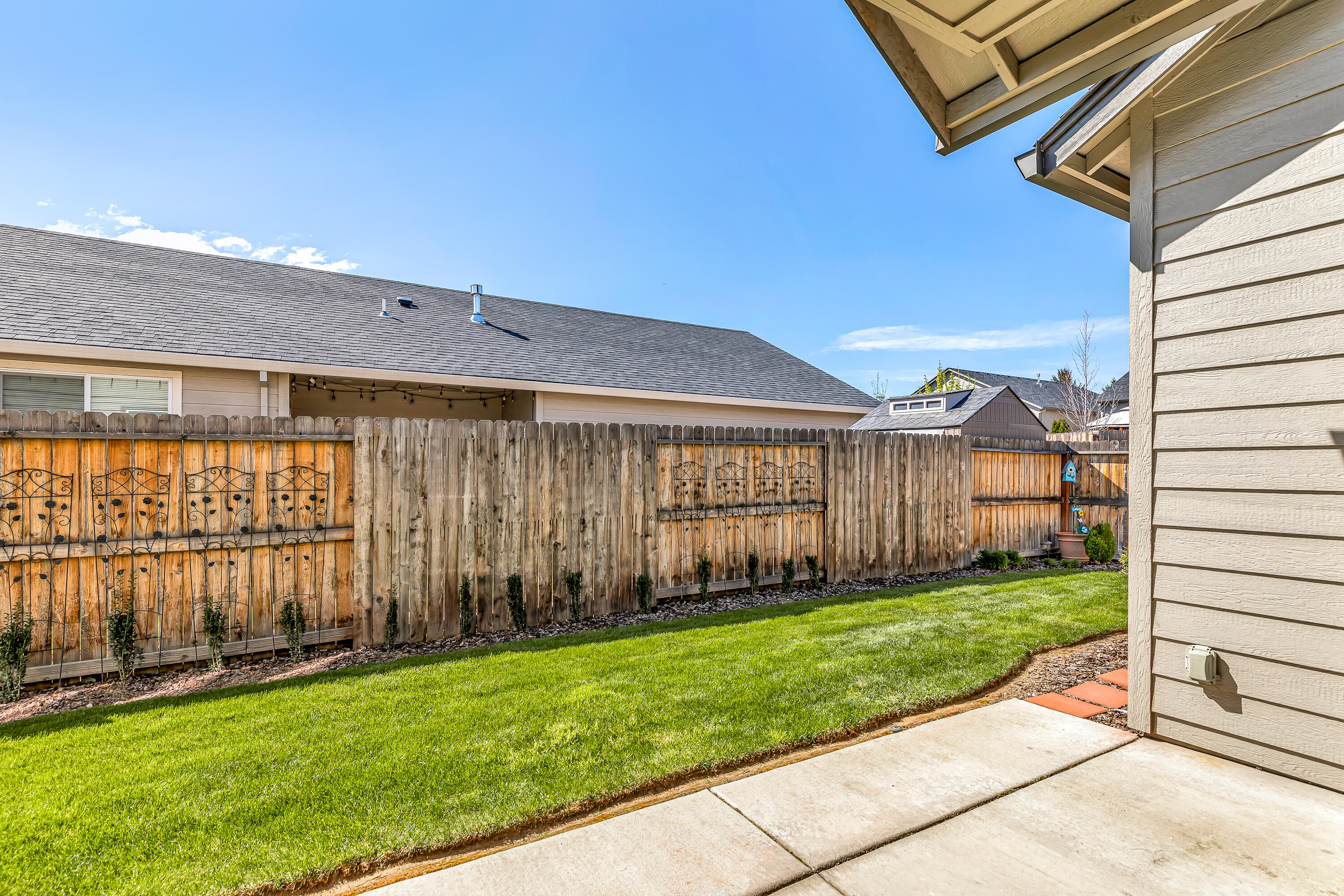 1449 Spring Street Medford, OR 97504 - Photo 29 of 29 9R9A5078