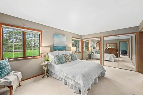 $409,900 | 770 Oakwood Lane, Unit D, Brookfield, WI 53045