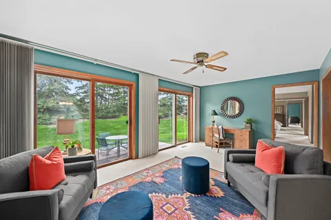 $409,900 | 770 Oakwood Lane, Unit D, Brookfield, WI 53045