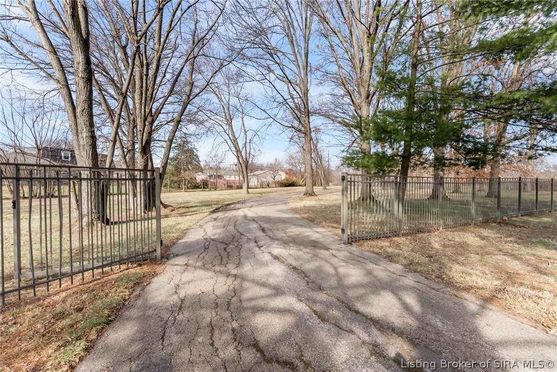 1000 Mt Tabor Road New Albany, IN 47150 - Photo 21 of 89 Gallery Image 21