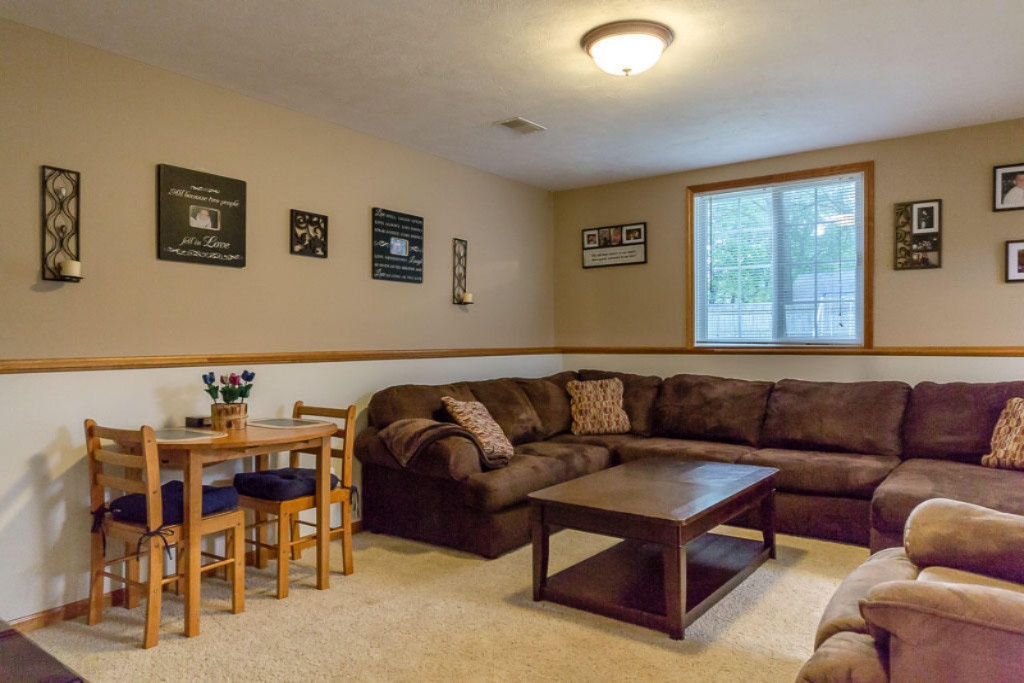 1607 West Giles Road Muskegon, MI 49445 - Photo 20 of 30 00021607Giles_