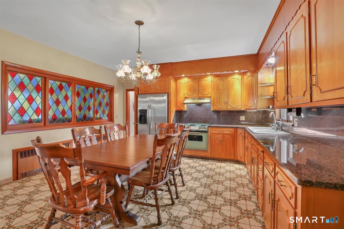 149 Spring Street Middletown, CT 06457 - Photo 14 of 32 Gallery Image 14