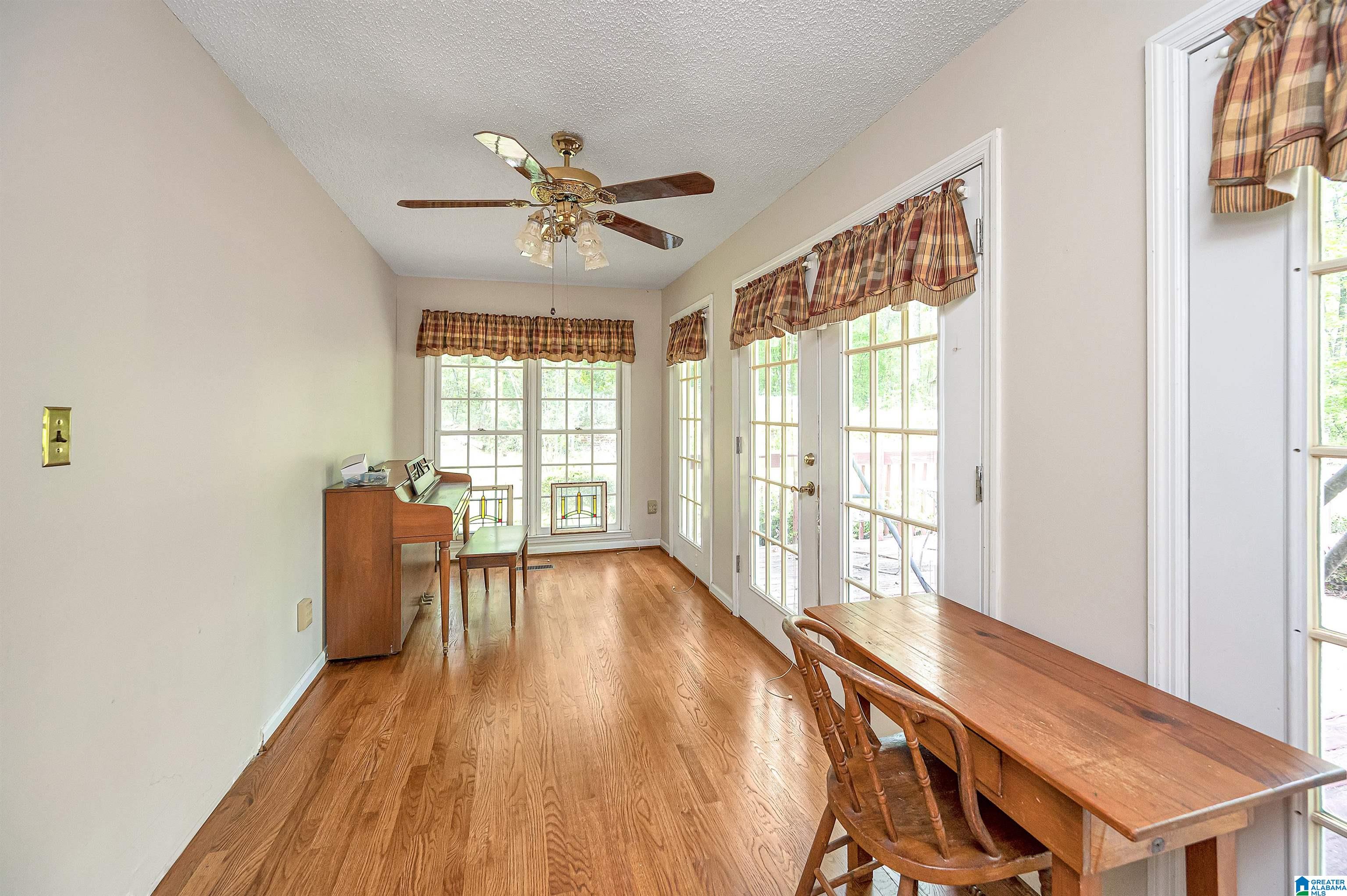 444 Myrick Road Warrior, AL 35180 - Photo 19 of 35