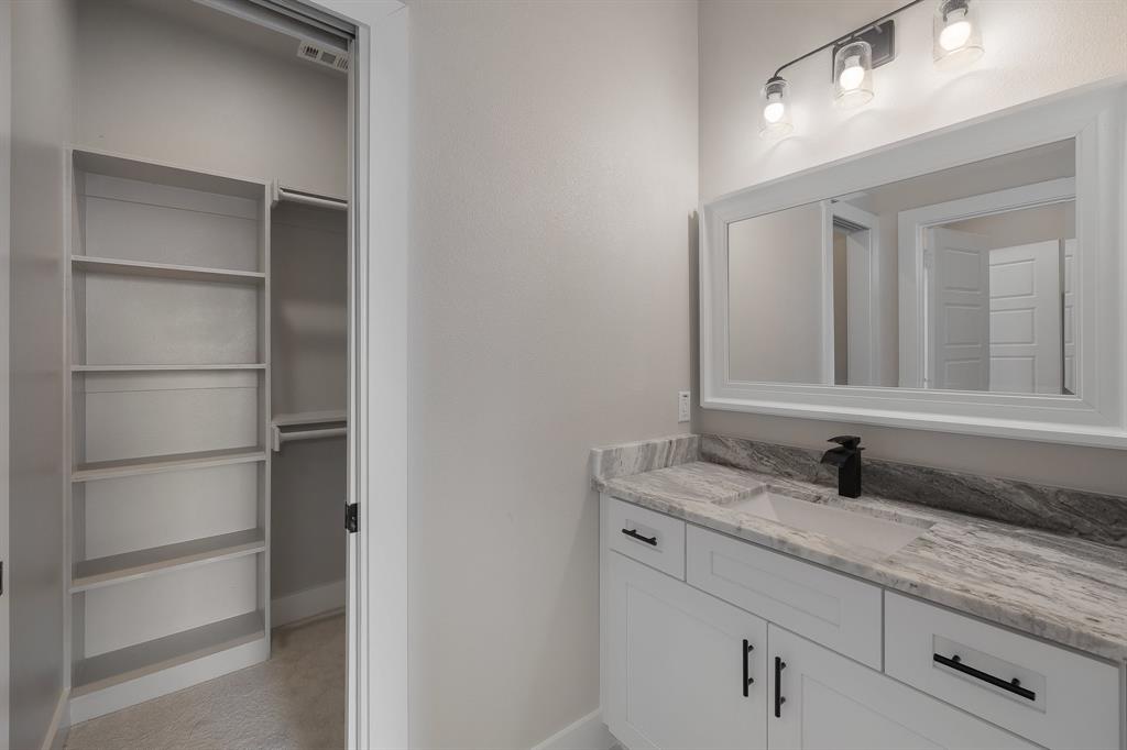 2421 Gooch Street Dallas, TX 75241 - Photo 31 of 39