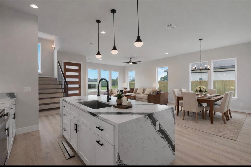 2421 Gooch Street Dallas, TX 75241 - Photo 4 of 39