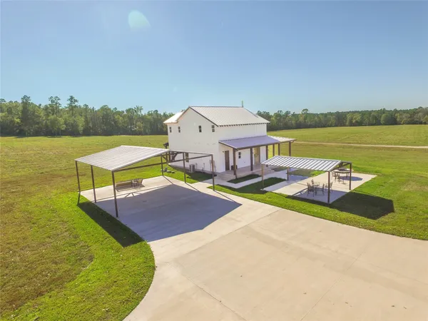 $2,200 | 1275 Castlewood Road, Livingston, TX 77351