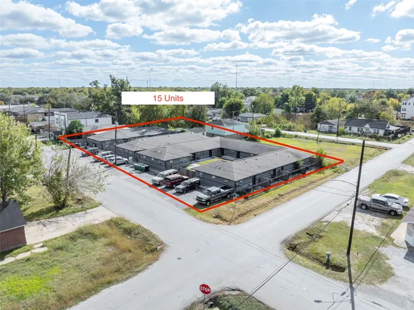 $1,199,900 | 3804-3808 Mt Pleasant Street, Unit 9, Houston, TX 77021