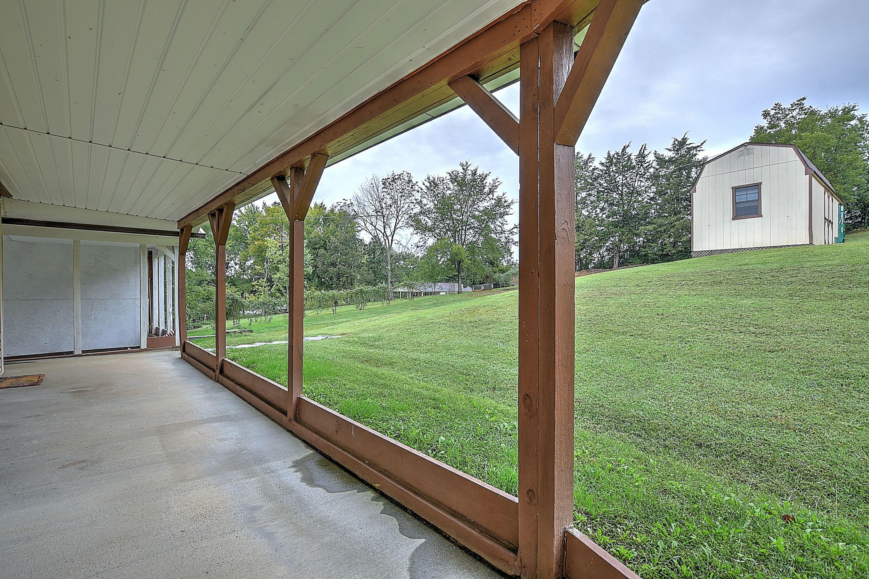 1414 West Vann Road Greeneville, TN 37743 - Photo 12 of 38 1414 W Vann-15