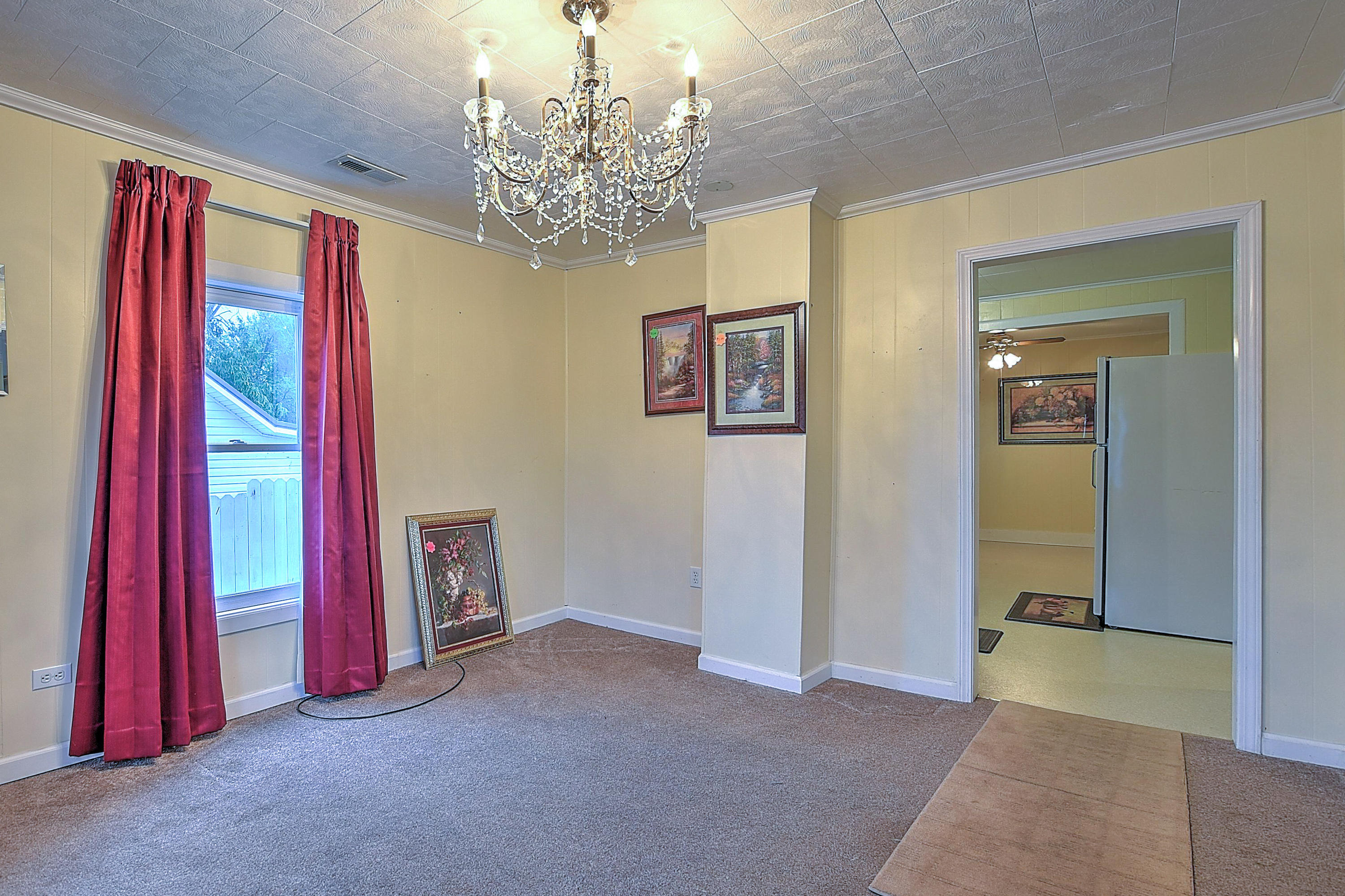 1414 West Vann Road Greeneville, TN 37743 - Photo 14 of 38 1414 W Vann-17