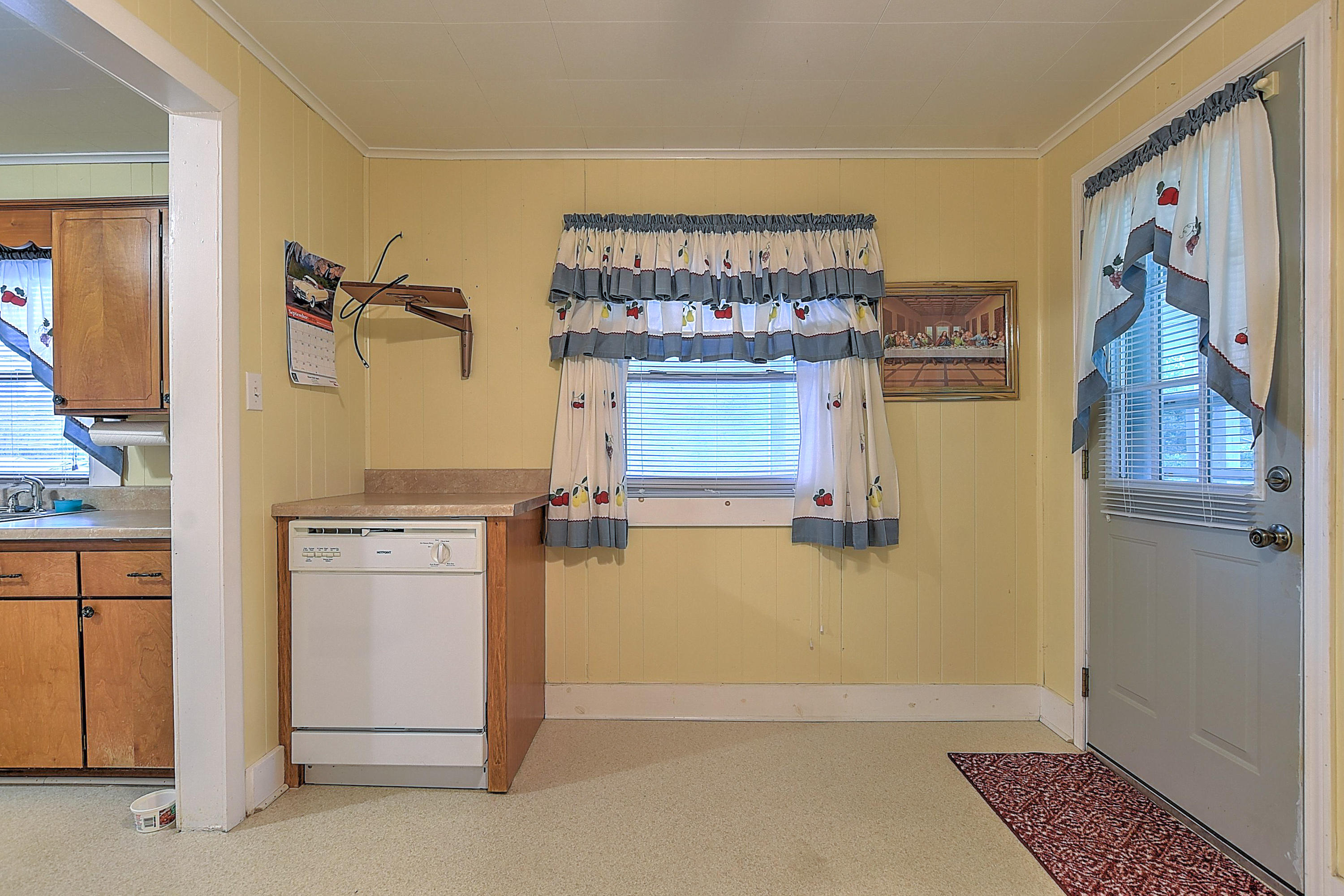 1414 West Vann Road Greeneville, TN 37743 - Photo 37 of 38 1414 W Vann-40
