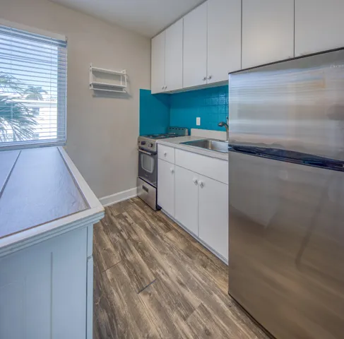 $1,590 | 101 South Palmway, Unit 11, Lake Worth Beach, FL 33460