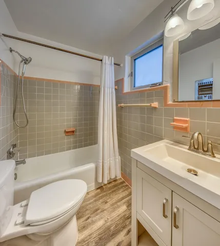 $1,590 | 101 South Palmway, Unit 11, Lake Worth Beach, FL 33460