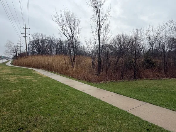$249,900 | 1201 Leinster Drive, Lemont, IL 60439